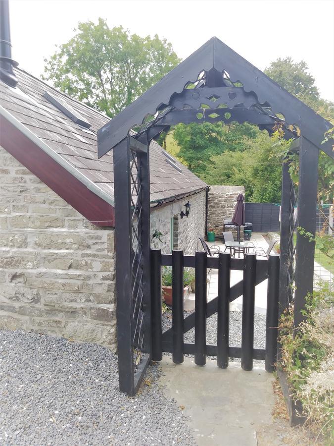 فيلا The Bakery Llanddeiniol المظهر الخارجي الصورة